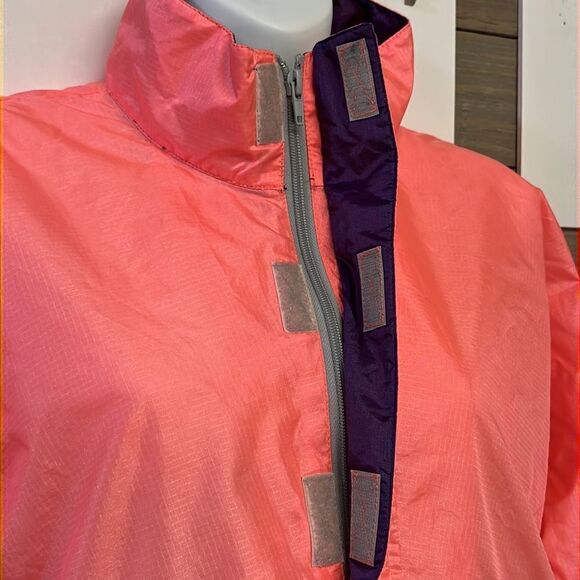 L.L. Bean Salmon/Grey HalfZip Pullover Long Sleeve Adjustable Windbreaker-Medium - Picture 2 of 16